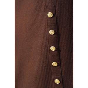 Robe décontractée en velours côtelé boutonnée marron avec jupe - Product Image 3