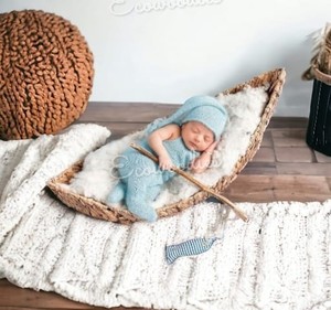 Lovely Rustic Handmade Rowboat With Oars Natural Products Wood Color Dark Brown Newborns Photo Shoots Rowboat and Oars - Product Image 3