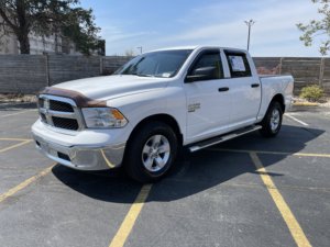 Ram 1500 Classic Tradesman 2020 Usada en Buen Estado - Product Image 3