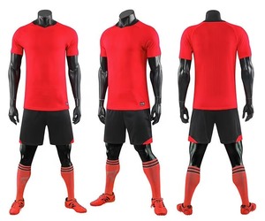 Maillot de football personnalisé à manches courtes, respirant, pour l'entraînement, avec impression par sublimation, haute qualité, vente chaude - Product Image 3