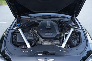 GENESIS GV60 PERFORMANCE 2023 USADO, VOLANTE A LA IZQUIERDA/DERECHA - Product Image 2