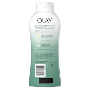 Gel de Ducha Olay Edición Festiva, Hidratante, Humectante, a Base de Plantas, con Vitamina B3, Aroma a Abeto, 22 fl oz - Product Image 2