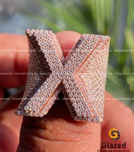 แหวนฮิปฮอปทำจาก10kt โรสโกลด์ประดับเพชรโมอิสใสแบบสั่งทำมาใหม่มีสไตล์ - Product Image 6