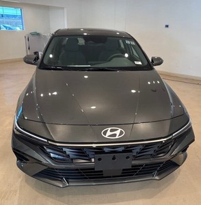 USADO 2025 H y u n d i Elantra SEL Convenience FWD - Product Image 1