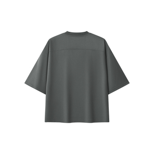 Camiseta Unisex Oversize de Malla con Cuello Redondo - 100% Poliéster con Logotipo Bordado y Serigrafía - Product Image 2