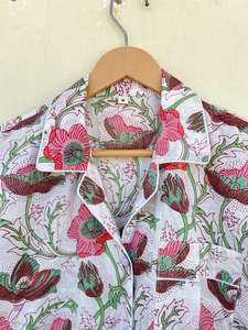 Traje de noche de algodón 100% hecho a mano con estampado Floral exclusivo indio, elegante, informal, de lujo, ropa de dormir de popelina para primavera, verano y otoño - Product Image 2