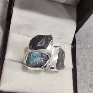 Bague pour femme en pierre brute naturelle, labradorite, triple pierre, ajustable, en argent sterling 925, pour Noël - Product Image 3
