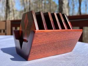 Ensemble de 6 sous-verres en noyer Bloodwood avec support tampons de boisson de conception carrée pour une utilisation sur la table de mariage - Product Image 3