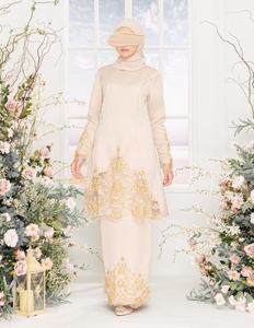 SIPO Champagne Lace Border Kurung Pahang Pattern With Bead Hijab Modern Kane Satin Gold Thread Embroidery Modern Baju Kurung - Product Image 4