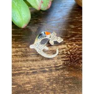 Broche Navajo Hecho a Mano con Incrustaciones de Plata de Ley y Piedras Multicolores, Diseño de Lagarto, Accesorio de Regalo - Product Image 2