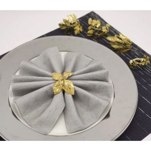 Rond de serviette élégant en aluminium argenté Design moderne Décoration de table de mariage Porte-mouchoirs écologique - Product Image 4