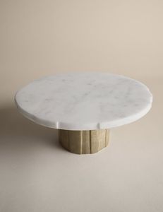 Support à gâteau décoratif en marbre de marque privée avec base lourde offrant stabilité et présentation sophistiquée des desserts - Product Image 2
