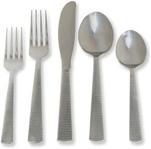 Cubiertos de acero inoxidable hechos a mano de última llegada al por mayor, artículos de mesa elegantes únicos, cartón de metal decorativo de lujo a bajo precio - Product Image 1