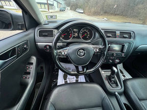 Sedán J-ETTA SE 2015 USADO EN EXCELENTES CONDICIONES, TRANSMISIÓN AUTOMÁTICA DE 6 VELOCIDADES, MOTOR DE 170HP - Product Image 4