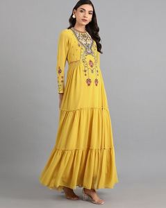 Vestido de verano largo de manga larga con cuello en V, bohemio - Product Image 3