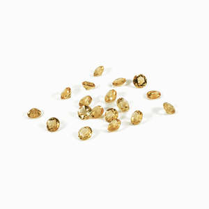 พลอยซิทรินสีเหลืองธรรมชาติขนาด 5 มม. และ 6 มม. ทรงกลมปรับขนาดแล้ว - Product Image 2