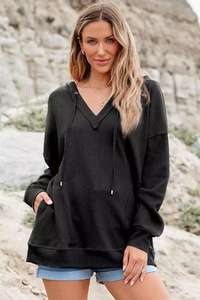 Sweat-shirt à capuche à manches longues de couleur unie à col en V, design personnalisé, best-seller en gros, sweat-shirts personnalisés pour femmes - Product Image 3