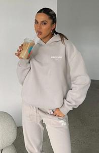 ชุดเซ็ตเสื้อฮู้ดและกางเกงขายาวปักลายสำหรับผู้หญิง ฤดูหนาว 2 ชิ้น สีพื้น รุ่น Moon - Product Image 5