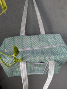 Bolsa de Viaje de Fin de Semana Pinksa Fashion, de Algodón, Azul con Diseño Chevron, Ligera, con Cierre de Cremallera, Ecológica, Portátil - Product Image 2