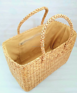 Bolso de paja de jacinto de agua Vintage hecho a mano para niñas y damas, bolso de mujer decorado con flores y cuentas, precio al por mayor - Product Image 6