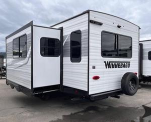 Disponible à la Vente : Caravanes de Voyage d'Occasion Abordables Winnebagoss Access 26RL 2025 – En Stock - Product Image 3
