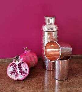 Bouteille d'eau de grande capacité de qualité supérieure 100% cuivre pur écologique avec bouchon à vis |   Design moderne pour une utilisation quotidienne en matière de santé - Product Image 1