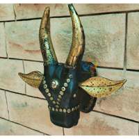 Masque de vache en bois vintage fabriqué à la main Décoration murale tactile