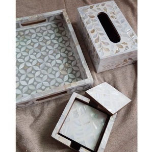 Cubierta de caja de pañuelos rectangular con incrustaciones de hueso - Product Image 2