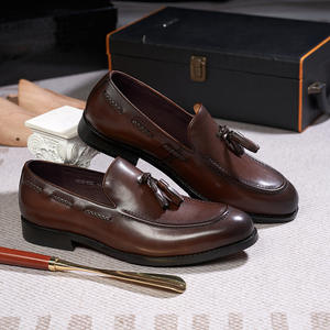 Chaussures de conduite en cuir véritable faites à la main pour hommes - Chaussures décontractées de style anglais - Product Image 1