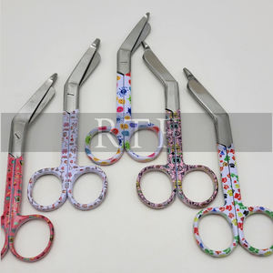 Ciseaux à bande de pansement angulaires, ciseaux médicaux pour les infirmières et les premiers secours, utilisés par les professionnels de la santé par Raw to Fine - Product Image 6