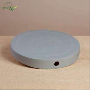 Plateau de service artisanal en bambou tressé léger, écologique, durable, laqué, personnalisable pour la restauration - Couleur contemporaine - Product Image 3