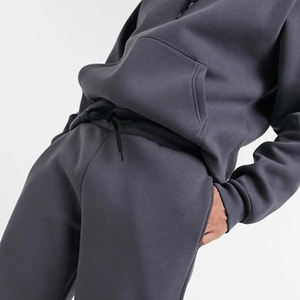 Vente en Gros Ensemble de Vêtements d'Entraînement Vêtements de Sport Personnalisés Vendeurs de Survêtements Ensemble de Pantalon de Survêtement et Sweat à Capuche Deux Pièces Survêtement Uni Surdimensionné pour Hommes - Product Image 2