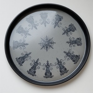 Plaque de chargeur de vague de cristal de fer Texture ondulée fluide Design Art déco artisanal léger pour le style de table à manger haut de gamme - Product Image 5