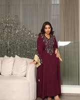 Abaya Caftan Longue Islamique Modeste en Chiffon Uni, Ornée de Perles, Manches Droites, Longueur Ras du Sol, 100% Lavable, Idéale pour Soirées et Cérémonies