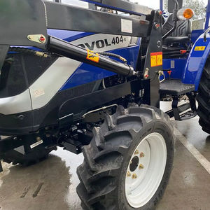 Tracteur agricole d'occasion Lovol 1204, moteur 120 CV, 4 roues motrices, haute qualité, 2 roues motrices, 85 CV, 75 CV, 70 CV, moteur Lovol 1204, 120 CV - Product Image 1