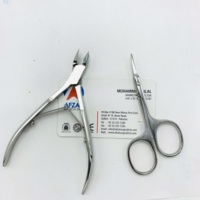 Coupe-cuticules professionnel en acier inoxydable durable pour manucure et pédicure, personnalisable