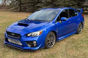 Subaru WRX STI Limited 2015 Usado, Transmisión Manual de 6 Velocidades, 2 Dueños, Modificaciones de Rendimiento, Tracción en las Cuatro Ruedas - Product Image 3