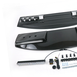 Accesorios para automóviles de alta calidad, luz de advertencia de estilo de fibra de carbono de reflector apta para <span class=keywords><strong>Land</strong></span> <span class=keywords><strong>Rover</strong></span> <span class=keywords><strong>Defender</strong></span> L663 12V, luz alta - Product Image 5