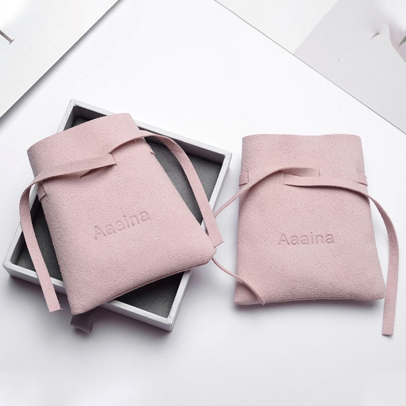 Luxury Velvet Jewelry Bag with Customized Logo Drawstring Flap Customized Color 100% Handmade 8*8cm Gift Bag with Bow Ribbon