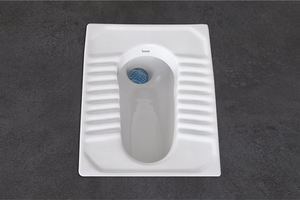 Artículos sanitarios Inodoro de cerámica Baño Ahorro de espacio Sistema de descarga Armario de agua Sartén en cuclillas con cubierta y tanque - Product Image 2