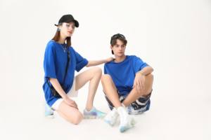 เสื้อยืดแขนสั้นลำลอง270GSM สีขาวเสื้อยืดคอกลมสีทึบเสื้อยืดโอเวอร์ไซส์สำหรับผู้ชายสินค้าใหม่ - Product Image 3