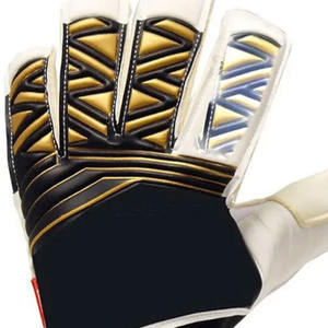 Gants confortables et personnalisés de gardien de but de football pour adultes et jeunes - Product Image 6