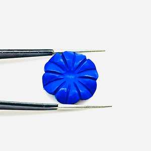 Cuentas Sueltas de Piedras Preciosas Talladas a Mano en Forma de Flor de Lapislázuli Natural de 17 mm - Product Image 2