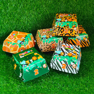 Caja Personalizada para Hamburguesas y Papas Fritas, Empaque de Comida para Fiestas con Materiales Reciclados, Caja Cuadrada con Acabado Mate - Product Image 1