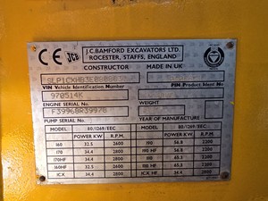 รถตักล้อยาง JCB 1CX รุ่นขับเคลื่อน 4 ล้อ แบบเลื่อนด้านข้าง |   แชสซีรถตักล้อยางแบบสกิดสเตียร์ |   เครื่องขุดและเจาะดินประสิทธิภาพสูง - Product Image 5