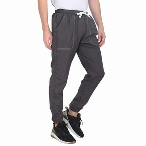 กางเกงวอร์มผู้ชายคุณภาพสูงรุ่นใหม่ ผลิตจากโพลีเอสเตอร์ 100% สีน้ำตาล พร้อมดีไซน์และแบรนด์ที่ปรับแต่งได้ - Product Image 4