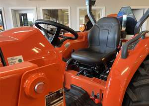 2025 pour Kubota L4802HST 4WD tracteur à roues 180HP nouvelle longue durée de vie automatique comprend pompe engrenage moteur boîte de vitesses roulement de moteur - Product Image 4