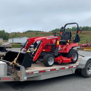 รถแทรกเตอร์ขนาดเล็ก Massey Ferguson GC1725M 4WD 45 แรงม้า คุณภาพพรีเมียม พร้อมมอเตอร์ขับเคลื่อนเกียร์ ชุดเกียร์ และปั๊ม - Product Image 4