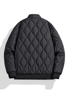 Chaqueta acolchada con logotipo personalizado de último estilo para hombre, 100% relleno de algodón, transpirable y resistente al viento. - Product Image 3