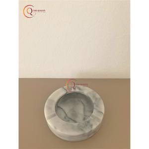 Cendrier en marbre blanc résistant fait à la main unique Conception ronde fabuleuse pour fumer Bar Hôtel Accessoires de stockage de cendres - Product Image 2